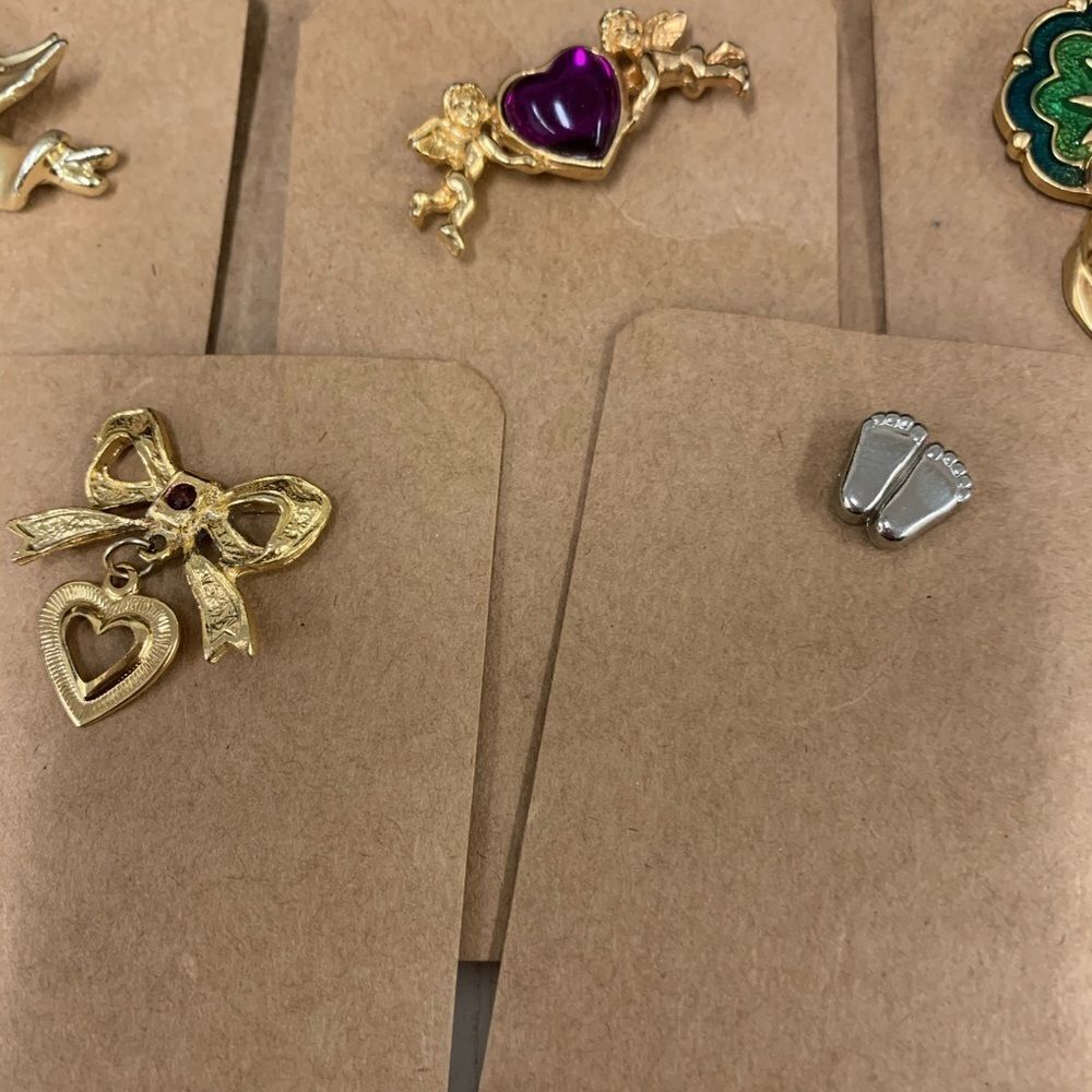 Religious Pin Lot Bundle‎ - Picture 5 of 6